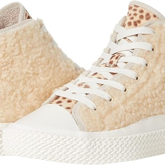 NEW Dolce Vita Veola Plush Cream Leather Fur Cozy Lace Up Sneakers High Top Lace - Picture 5 of 9